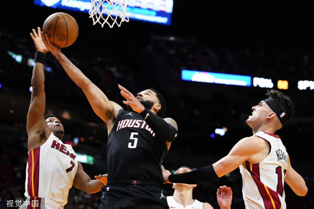 一路坚韧前 一路坚韧前